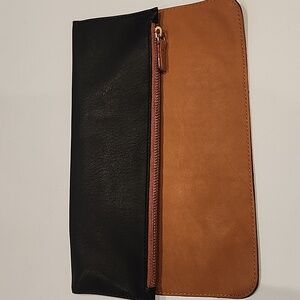 NEVER WORN Minor History Saddle and Black Reversible Leather Clutch